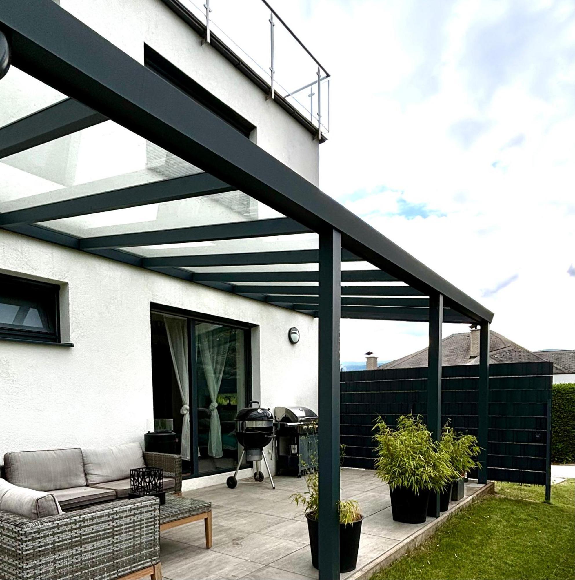 Schoene Wohnung Mit Terrasse Und Parkplatz Velden am Wörthersee Esterno foto